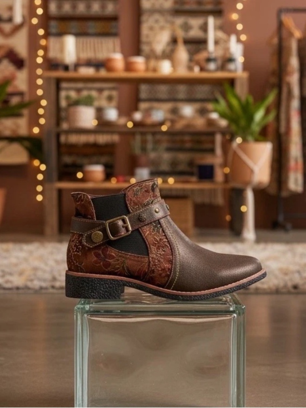 BN L'Artiste Airies Boots US Sz 7.5 EU 38